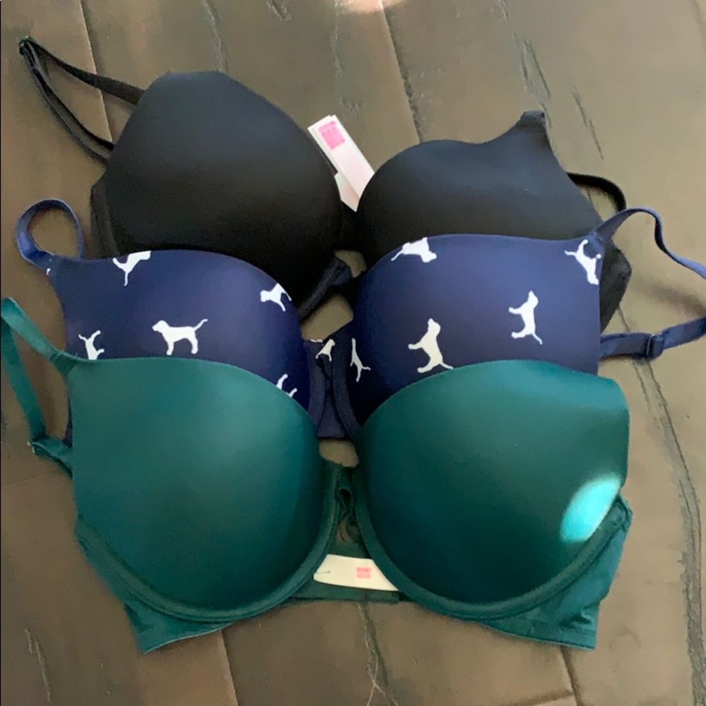 PINK Victoria’s Secret Bras 32C